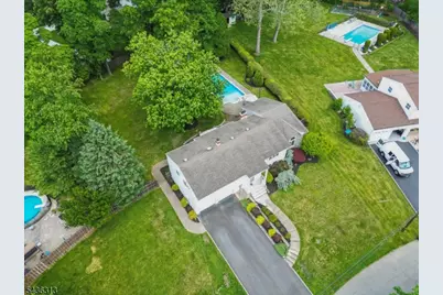 18 Mary Ellen Dr, Edison, NJ 08820 - Photo 48
