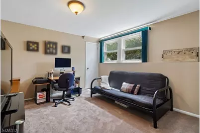 18 Mary Ellen Dr, Edison, NJ 08820 - Photo 26