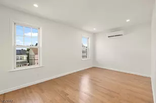 345 Forest St, Kearny, NJ 07032 - Photo 16