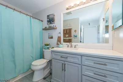 24 Heritage Ln, Hamburg, NJ 07419 - Photo 14