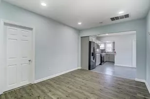 27 Honiss St, Belleville, NJ 07109 - Photo 2
