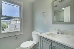 27 Honiss St, Belleville, NJ 07109 - Photo 10