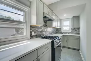 27 Honiss St, Belleville, NJ 07109 - Photo 4