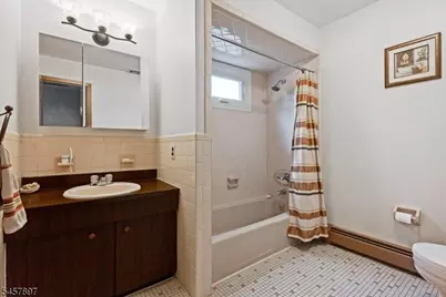85 Tremont Ter, Wanaque, NJ 07465 - Photo 20