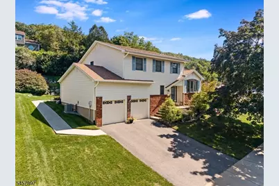 85 Tremont Ter, Wanaque, NJ 07465 - Photo 1