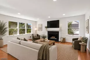 61 Rock Rd, Washington Township, NJ 07853 - Photo 12