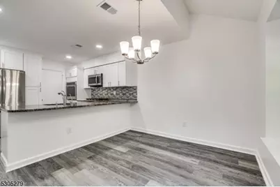 130 Winchester Way, Franklin Township, NJ 08873 - Photo 14