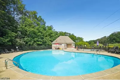 147 Arrowgate Dr, Randolph Township, NJ 07869 - Photo 36