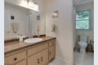 47 Long Ridge Rd, Parsippany, NJ 07869 - Photo 14