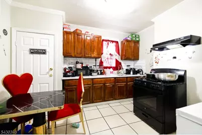 58 11th Ave, Newark, NJ 07107 - Photo 8