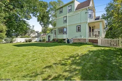46 N Hillside Ave, Chatham, NJ 07928 - Photo 28