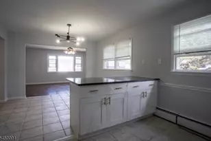 2506 Chilton Pl, Union Township, NJ 07083 - Photo 1