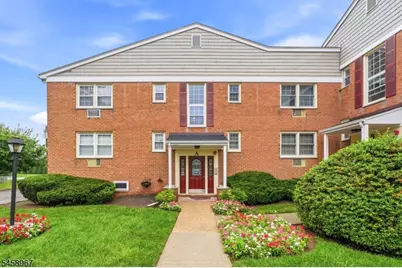 605 Grove St #8, Clifton, NJ 07013 - Photo 1