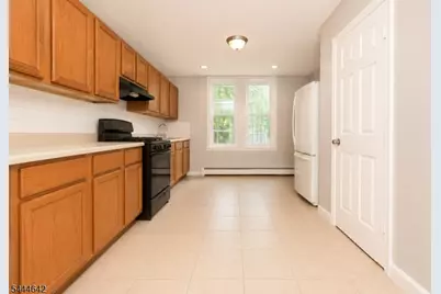 444 S 19th St, Newark, NJ 07103 - Photo 4