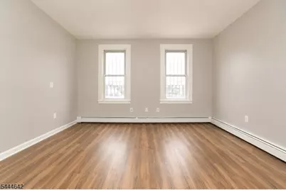 444 S 19th St, Newark, NJ 07103 - Photo 10