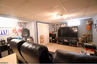 831 Smith St, Linden, NJ 07036 - Photo 14