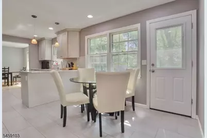 93 Summit Ct, Westfield, NJ 07090 - Photo 10