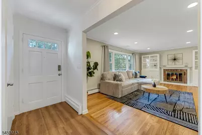 9 Edgewood Ave, West Orange Township, NJ 07052 - Photo 6