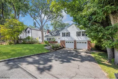 9 Edgewood Ave, West Orange Township, NJ 07052 - Photo 2