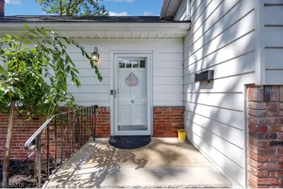 9 Edgewood Ave, West Orange Township, NJ 07052 - Photo 4