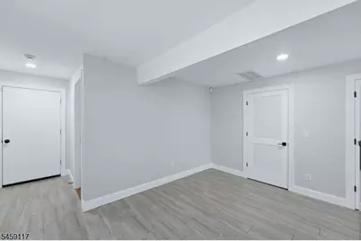428 Valley St, Orange, NJ 07050 - Photo 18