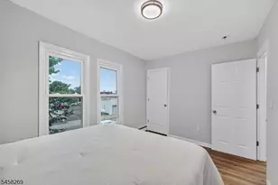 265-7 Sanford St, East Orange, NJ 07018 - Photo 12