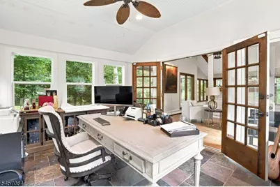 7 Sleepy Hollow Rd, Upper Saddle River, NJ 07458 - Photo 8