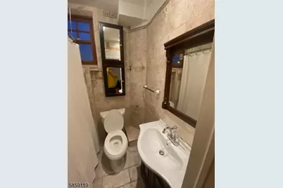 557 E Curtis St #2, Linden, NJ 07036 - Photo 4