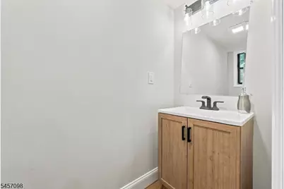 7 Mystic Cv, Howell Township, NJ 07728 - Photo 18