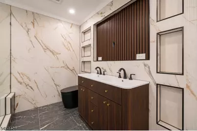 15 Edison St, Clifton, NJ 07013 - Photo 16