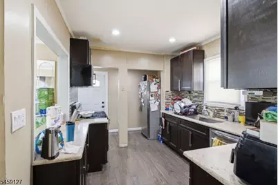 305 Stockton Ave, Roselle, NJ 07203 - Photo 12