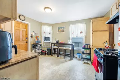 384 Getty Ave, Paterson, NJ 07503 - Photo 16