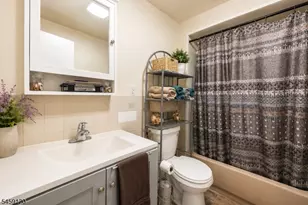 384 Getty Ave, Paterson, NJ 07503 - Photo 22