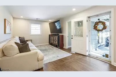 122 Skyline Lake Dr, Ringwood, NJ 07456 - Photo 14