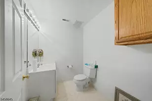 52 Nicole Dr, Denville, NJ 07834 - Photo 32