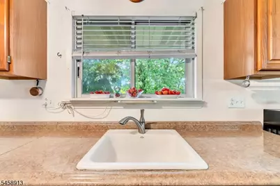6 Barberry St, Vernon, NJ 07418 - Photo 18