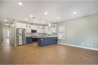 192 Amherst St, East Orange, NJ 07018 - Photo 24
