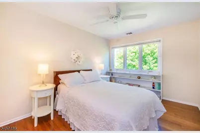 39 Chelsea Ct, Madison, NJ 07940 - Photo 18