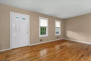 2 King James Ct, Scotch Plains Township, NJ 07076 - Photo 4