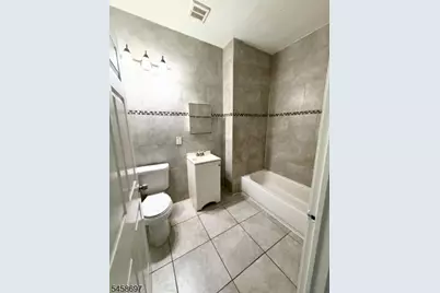410-412 1st Ave #1, Elizabeth, NJ 07206 - Photo 6