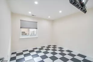 825 Riverside Ave, Lyndhurst Township, NJ 07071 - Photo 16
