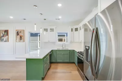194 Amherst St, East Orange, NJ 07018 - Photo 20
