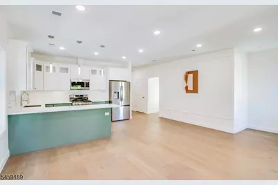 194 Amherst St, East Orange, NJ 07018 - Photo 18