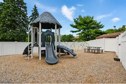 10 Augusta Dr #12, Vernon, NJ 07462 - Photo 24