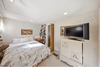 25 Cottage Ave, Frankford Township, NJ 07860 - Photo 22