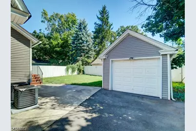 1213 Grant Ave, Plainfield, NJ 07060 - Photo 6