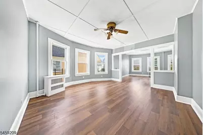 33 Van Houten Pl #3, Belleville, NJ 07109 - Photo 10