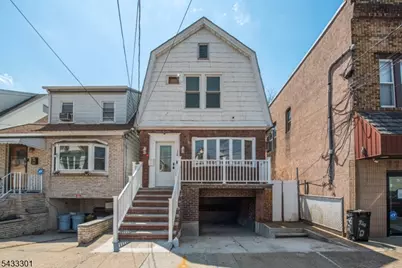 136 W 56th St, Bayonne, NJ 07002 - Photo 2