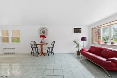 136 W 56th St, Bayonne, NJ 07002 - Photo 4