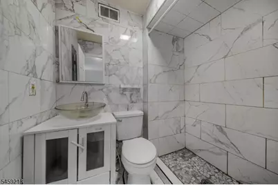 314 Saint Pauls Ave, Jersey City, NJ 07306 - Photo 12